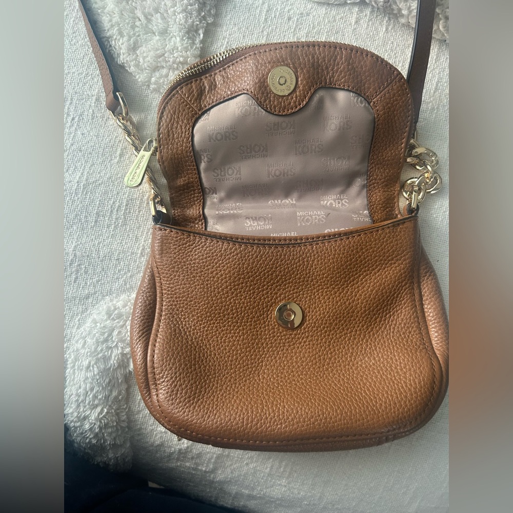 never used Michael Kors Brown Leather Handbag - Picture 2 of 10